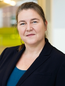 Professor Deanne Den Hartog