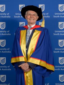 Hon John Hill (resize).jpg