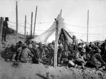Turkish soldiers captured at Gallipoli
