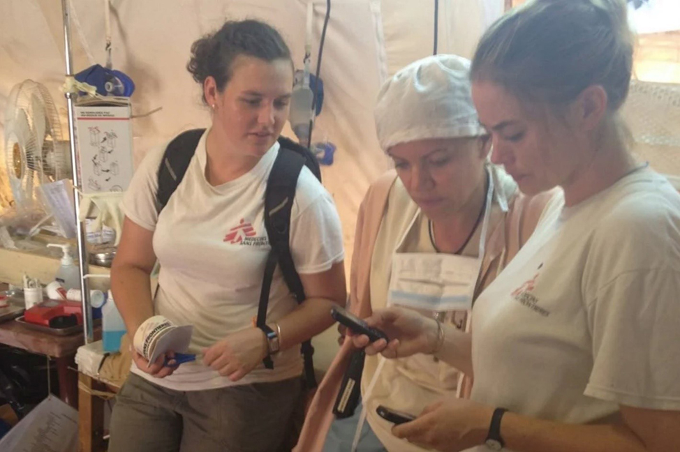 Kiera Sargeant with co-workers in Aweil, South Sudan, during an earlier MSF placement.