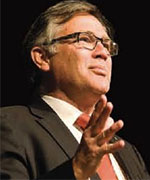 Geoff Gallop delivering the 2010 Annual Hawke Lecture