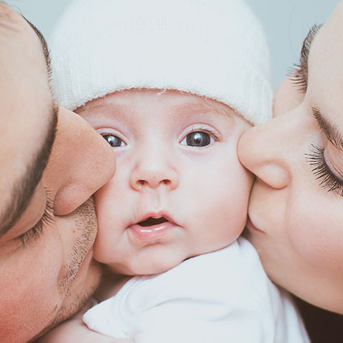 baby and parents - shutterstock_231450832-web.jpg