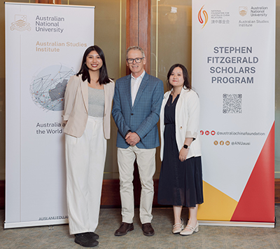 UniSA's 2024 Stephen FitzGerald Scholars Master of Engineering (Water Resources Management) student Constance Ko and Master of Education student Tiffany Lau with Australian National University (ANU) Australian Studies Institute (ASI) director, Professor Mark Kenny (centre), in Australia’s capital, Canberra.